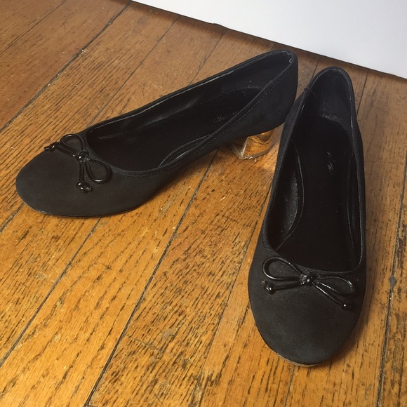 Lord & Taylor black suede leather shoes Size 7 - Picture 7 of 8